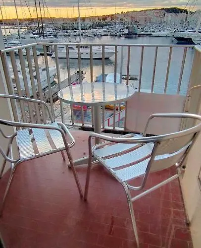 Cap D'agde La Grande Voile * 아그