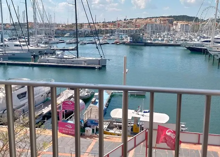 Cap D'agde La Grande Voile Agde